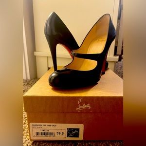 Christian Louboutin Charleen 100 Jazz Calf in black gently used